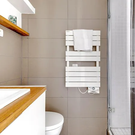 Bright 1br By Palais Garnier & Champs-elysees Апартаменты Париж