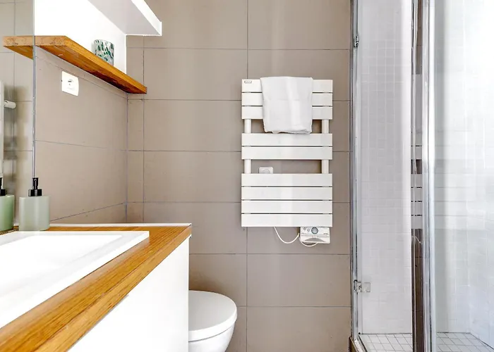 Bright 1br By Palais Garnier & Champs-elysees アパート パリ